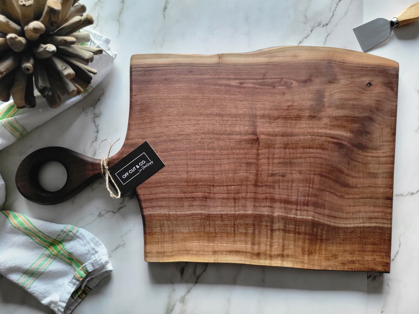 Handmade Walnut Charcuterie Board With Handle (24.75" x 1" x 14.5") - A372