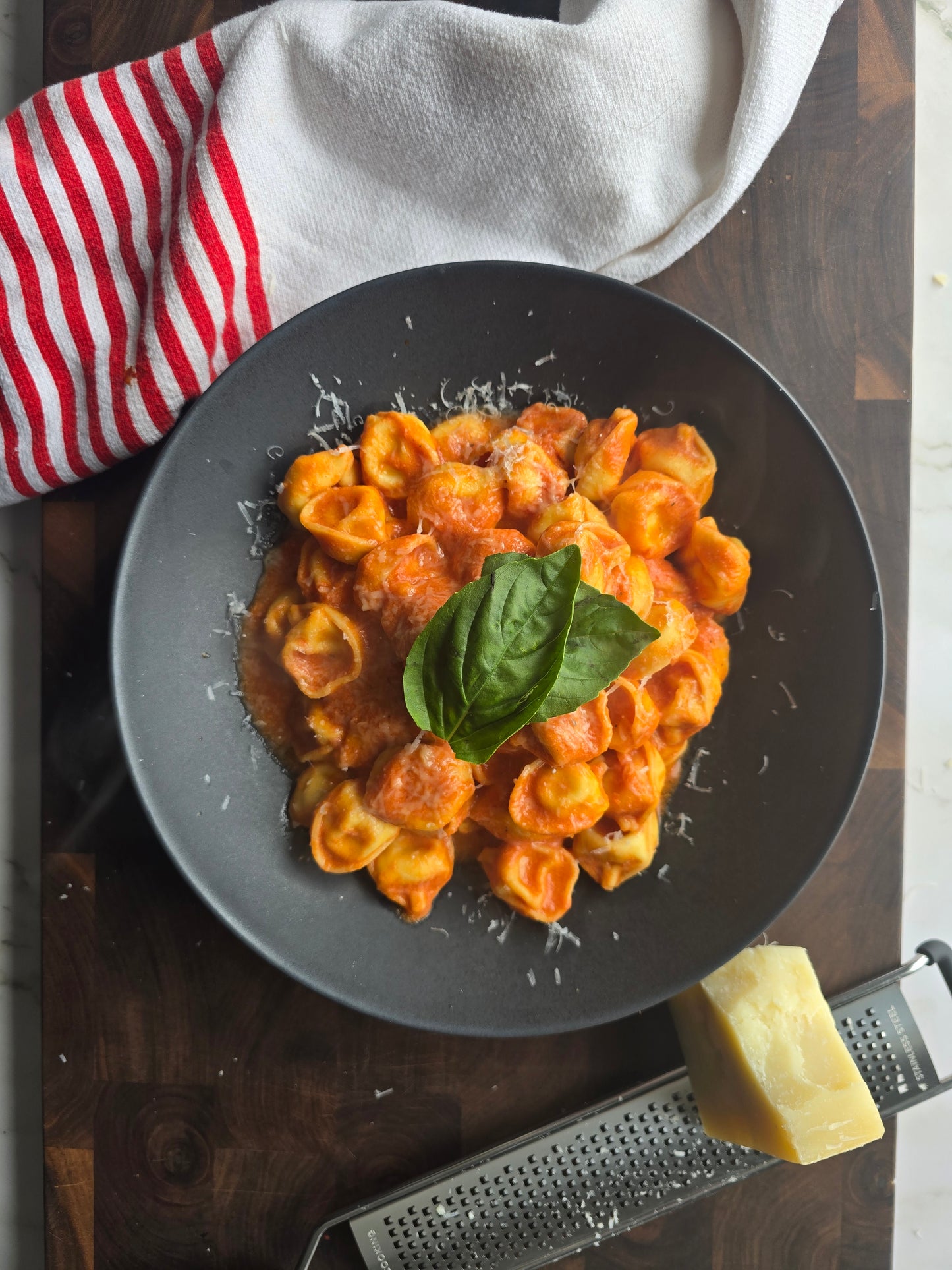 Ricotta Tortellini Cream Sauce